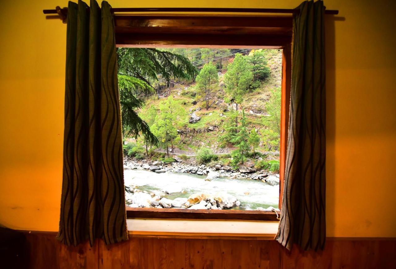 The Alpine Guest House Kasol Eksteriør billede