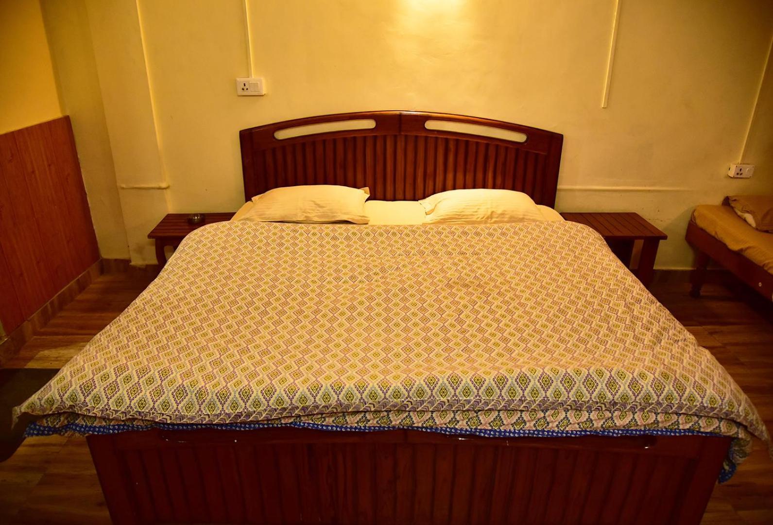 The Alpine Guest House Kasol Eksteriør billede
