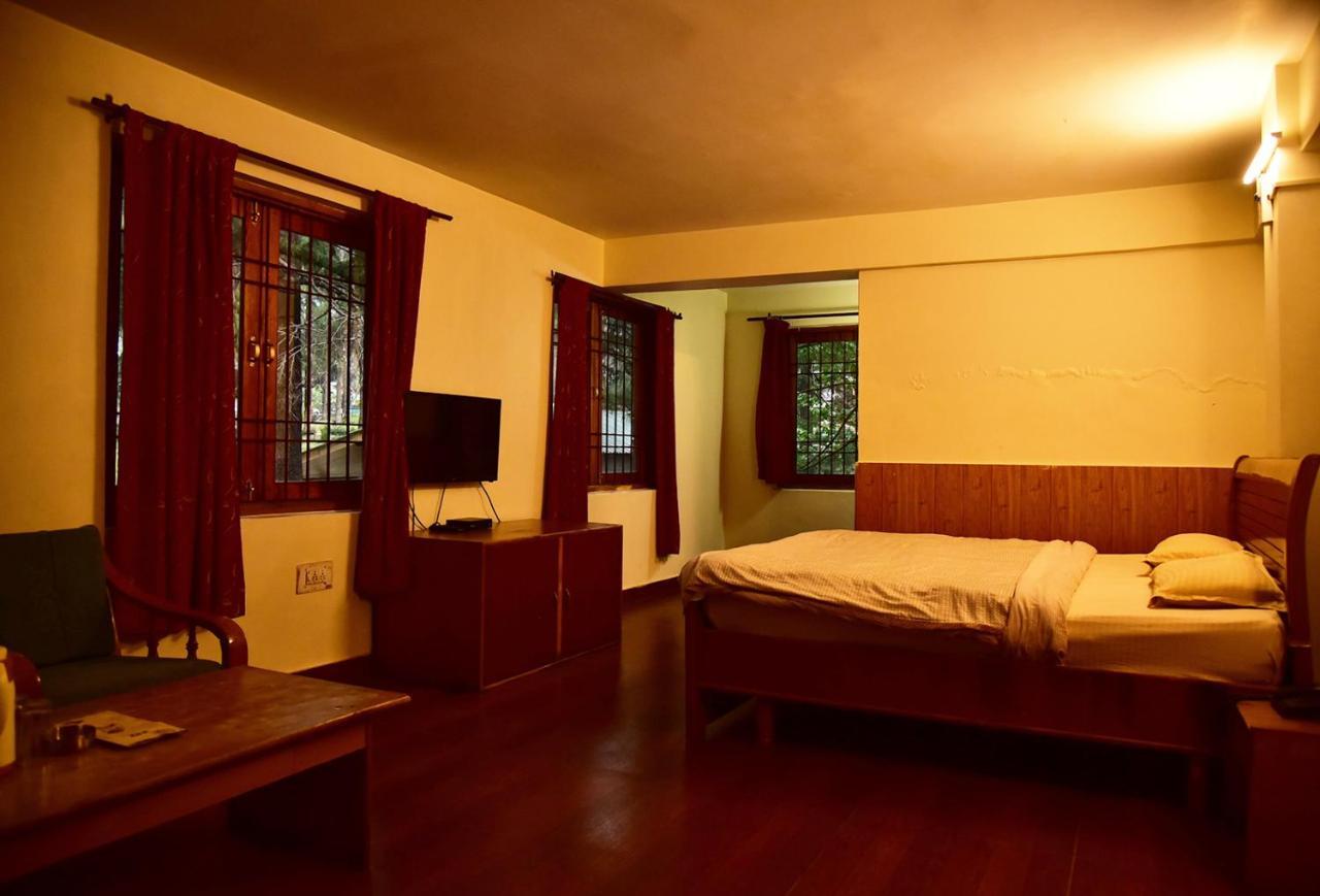 The Alpine Guest House Kasol Eksteriør billede