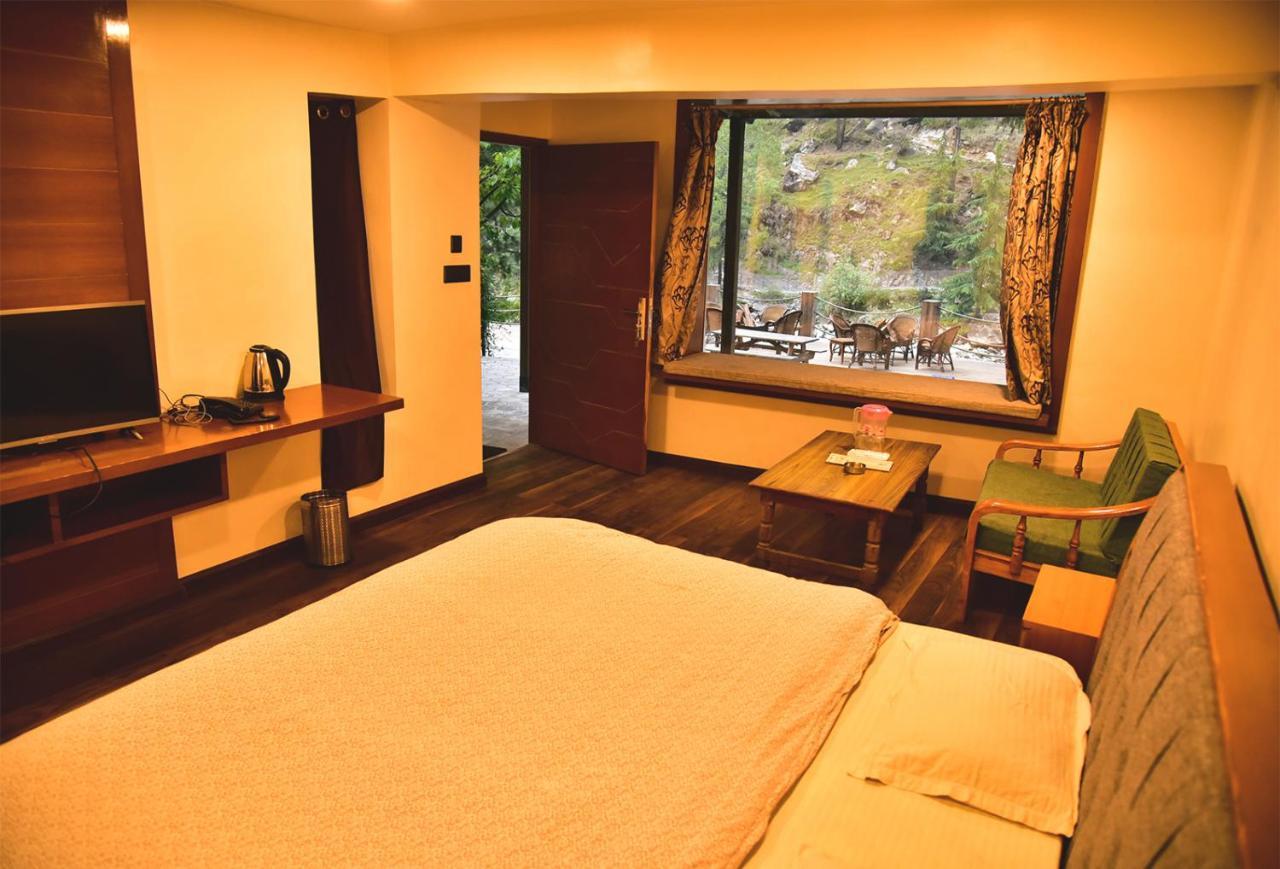 The Alpine Guest House Kasol Eksteriør billede
