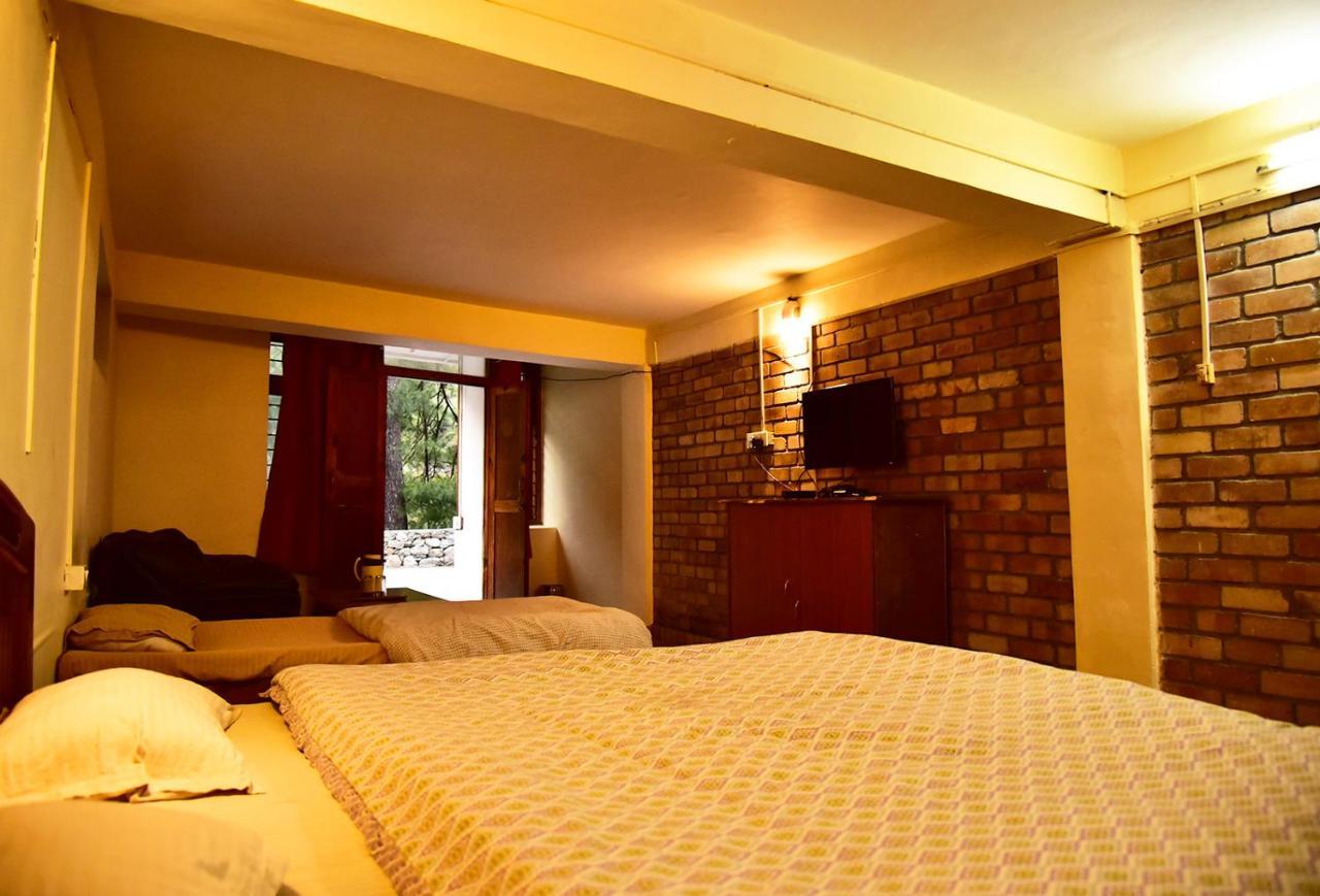 The Alpine Guest House Kasol Eksteriør billede