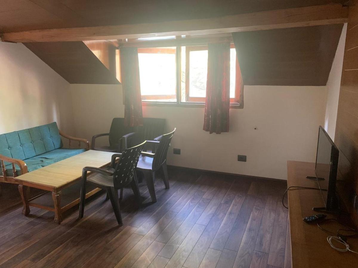 The Alpine Guest House Kasol Eksteriør billede